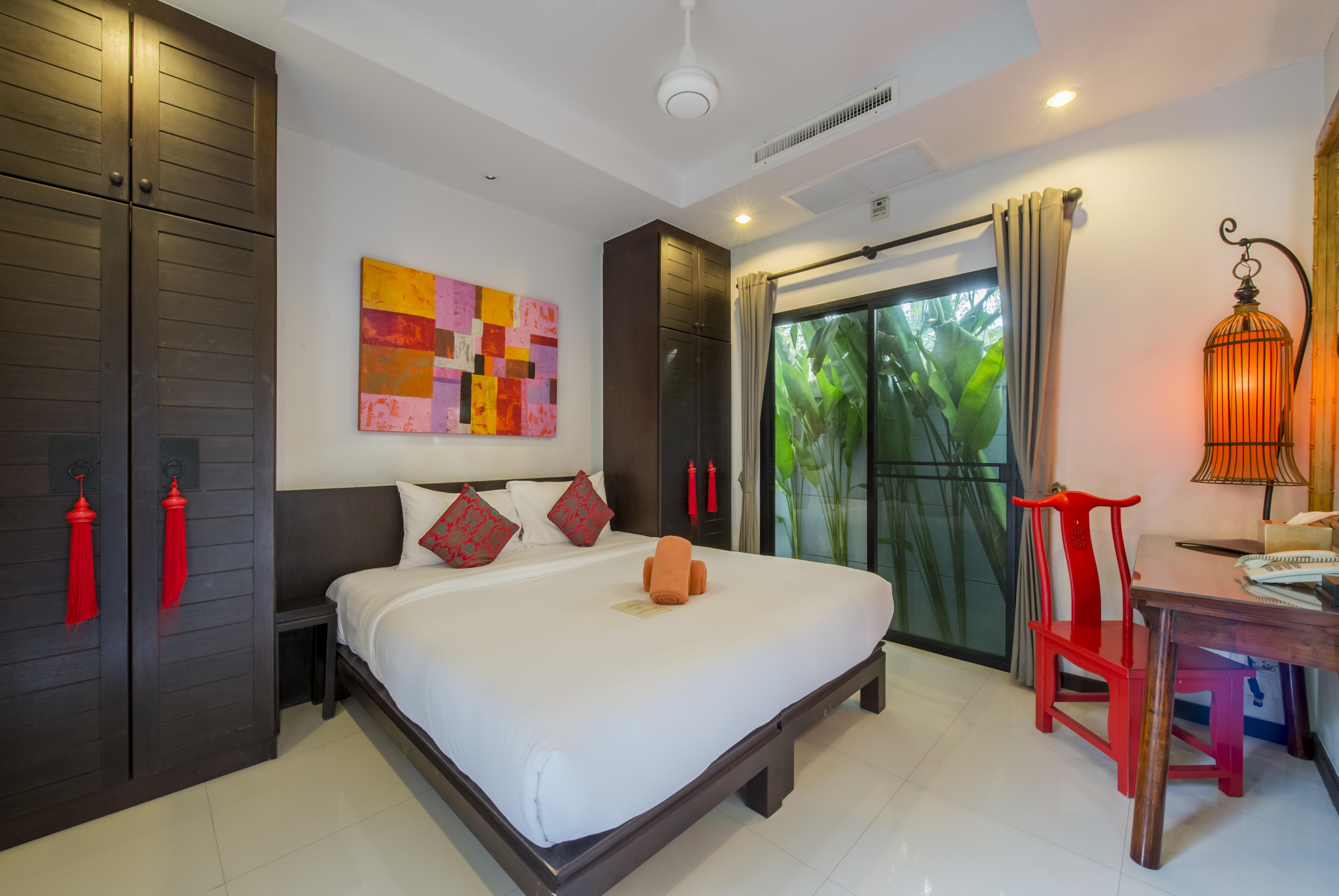 The Bell Pool Phuket 卡马拉海滩